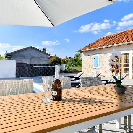 Family Friendly House With A Swimming Pool Gornje Rastane, Biograd - 23137 Casa vacanze *