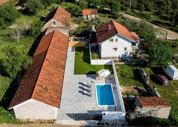 Family Friendly House With A Swimming Pool Gornje Rastane, Biograd - 23137